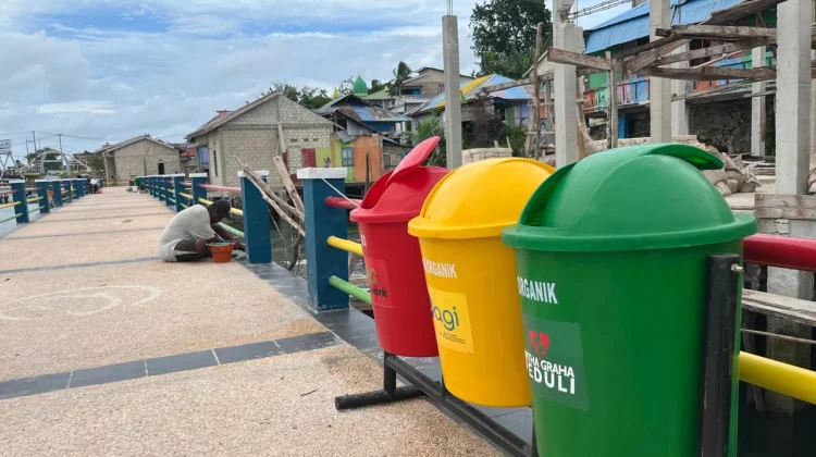 Pembangunan Kampung Pelangi Percantik Kawasan Pesisir