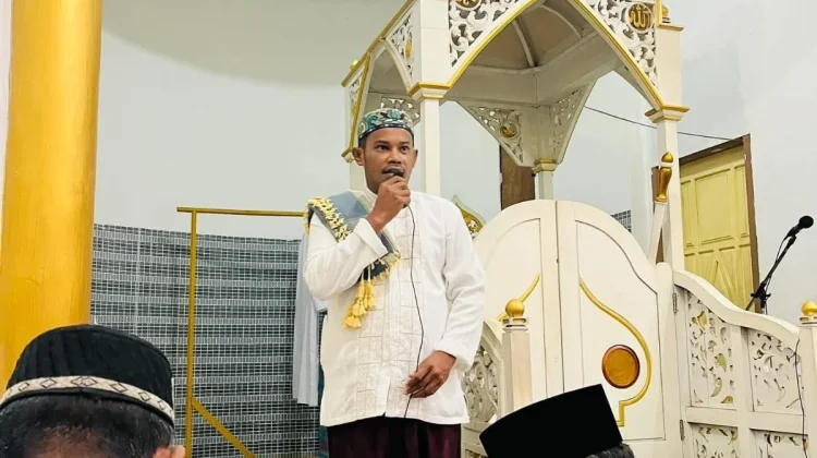 Istiqomah, Menjaga Sholat dan Memperbanyak Tilawah
