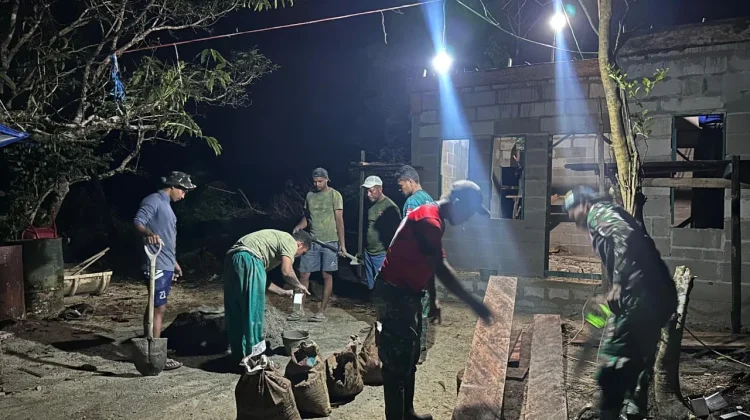 Semangat Satgas TMMD ke-127 dan Warga, Pembangunan RTLH Dikebut Tambah Jam Kerja