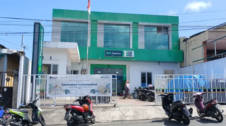 Tebus Emas di Pegadaian Tual Meningkat jelang Hari Raya Idul Fitri