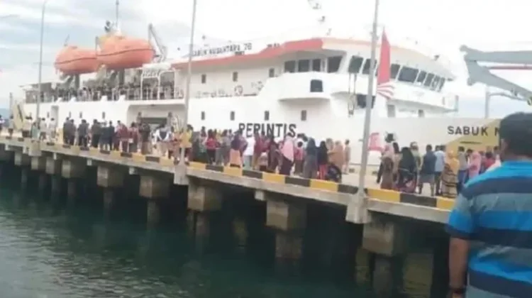 Pemda Aru Siap 5 Kapal, Dukung Mudik Gratis