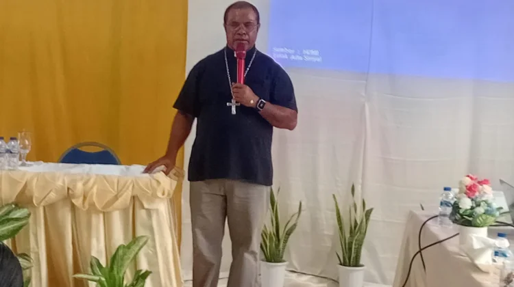 Uskup Diosis Amboina Buka Rekoleksi di Dobo, Perkuat Spiritualitas Pelayan Gereja