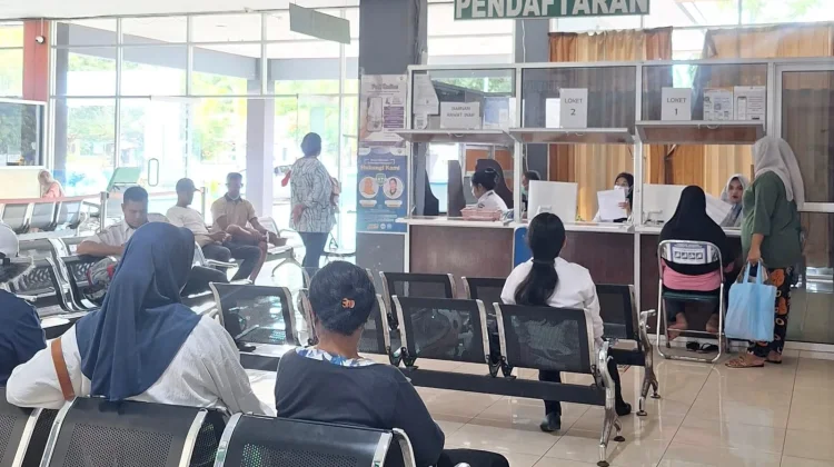 WFH ASN Tak Berlaku di Rumah Sakit, Nakes Harapkan Perhatian Kesejahteraan
