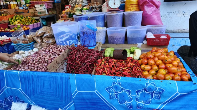 Harga Cabai Melonjak Pasca Lebaran di Kota Tual