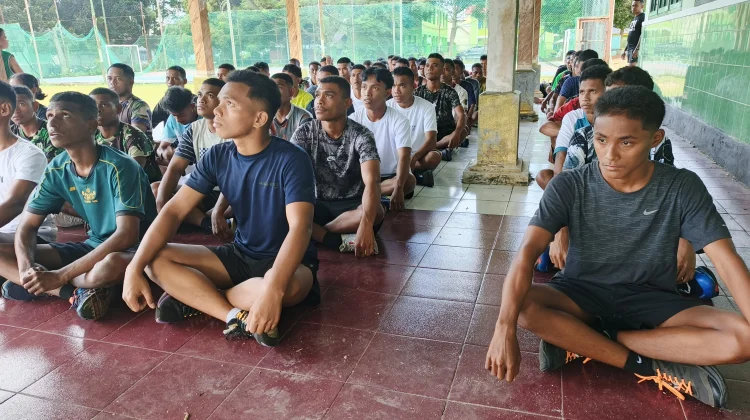 Semangat Ariel Jullyan Way Ikuti Bimbel Casis TNI AD Gratis di Kodim 1503/Tual