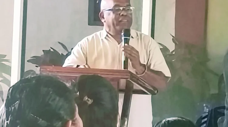 Guru Terus Dibentuk Selain Pandai,  Berkarakter Unggul