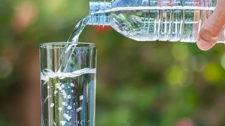 Manfaat Minum Air Putih Bagi Kesehatanmu