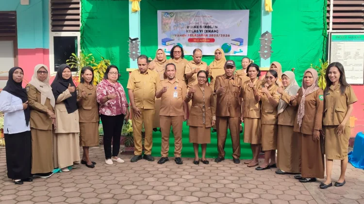 Kebersamaan Insan Pendidikan dalam Pembukaan Ujian Praktek SDN Inpres Ohoijang