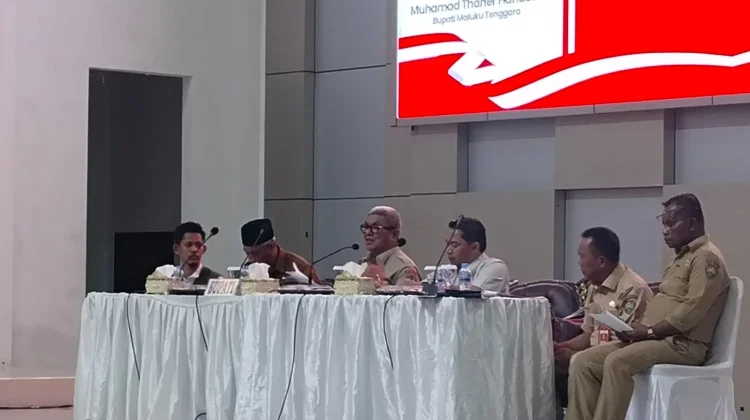 Bupati Targetkan Penambahan Peserta Operasi Katarak dalam Sehari