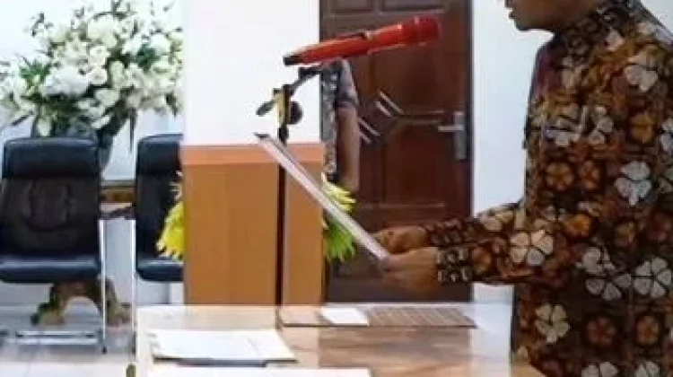 Wali Kota Tual Lantik Sejumlah Pejabat Administrator