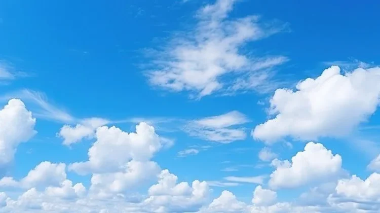 Mengapa Awan Berwarna Putih?