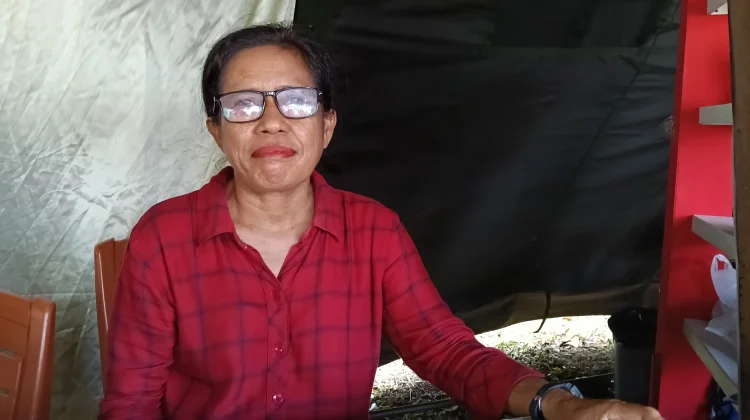 Dari Lidi, Jadi Kerajinan Khas Ur Pulau