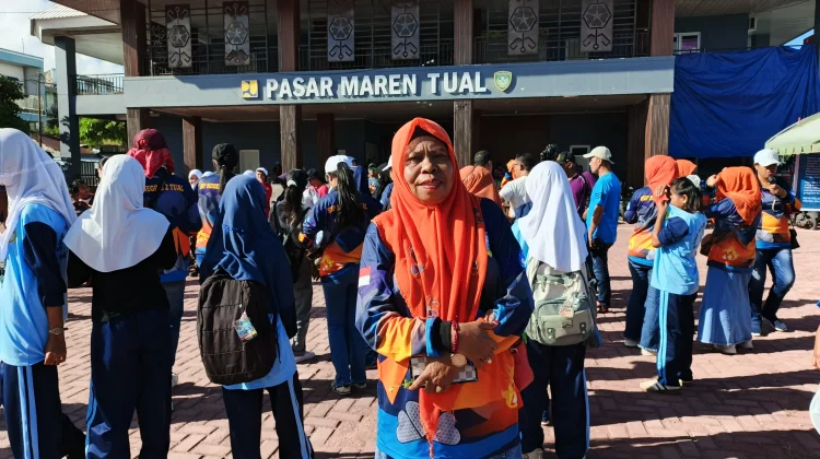 260 Siswa SMP N 2 Kota Tual Berpartisipasi dalam Kegiatan Sosial