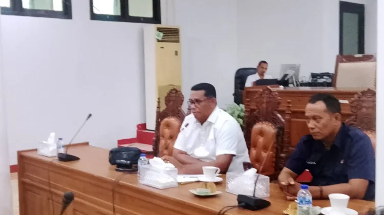Jainudin Rada Minta Pemkab Serius Tangani Air Bersih dan Jalan di Kei Besar