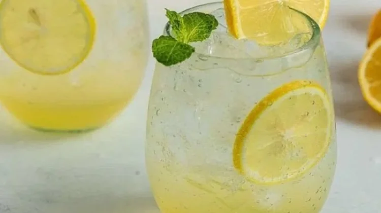 Sari Lemon untuk Kecantikan Wanita
