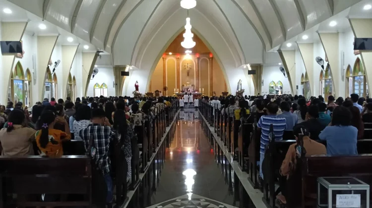 Umat Katolik Stasi Langgur Rayakan Hari Raya Kenaikan Yesus dengan Penuh Hikmat
