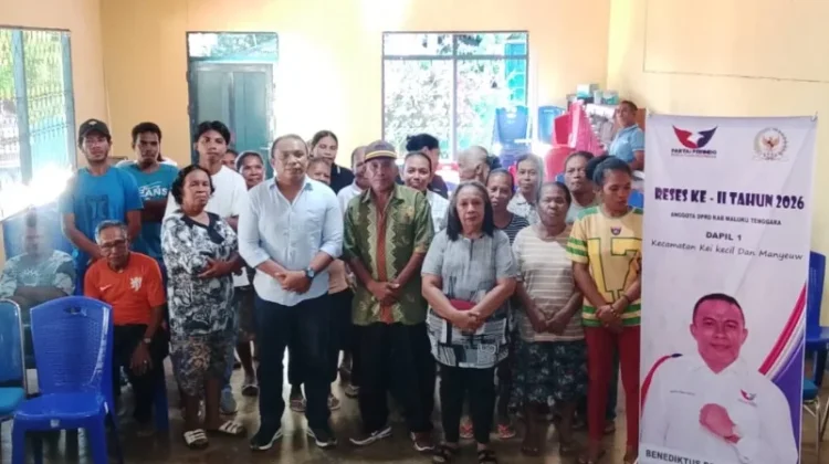 DPRD Maluku Tenggara Tampung Usulan Peternakan Ayam Petelur Warga Ngayub