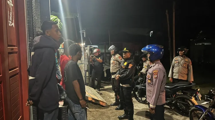 Patroli Malam Polres Aru Antisipasi Tawuran dan Gangguan Kamtibmas
