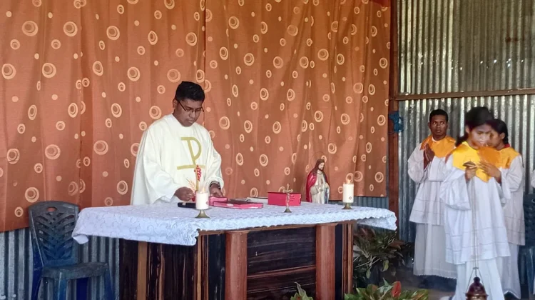 Minggu Komunikasi Sedunia, Umat Kilo 9 Dobo Gelar Misa Paskah VII