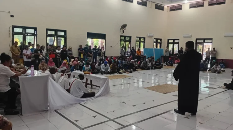 Doa Penutup Warnai Akhir Sidang Adat Sengketa Petuanan Aru