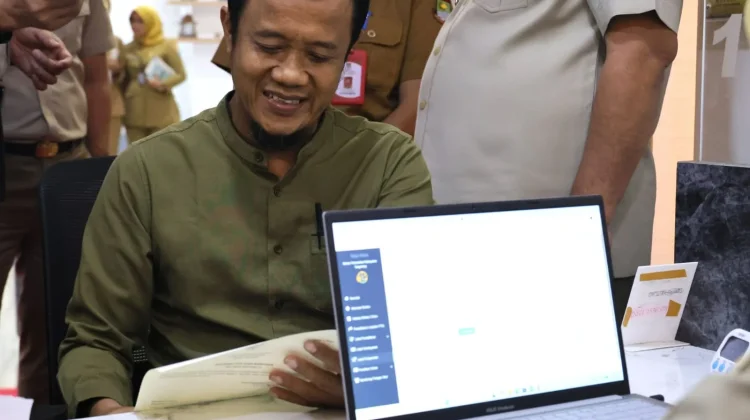 Perdana Dirasakan Warga Tangerang, Urus Roya dan Waris delesai dalam Lima Menit