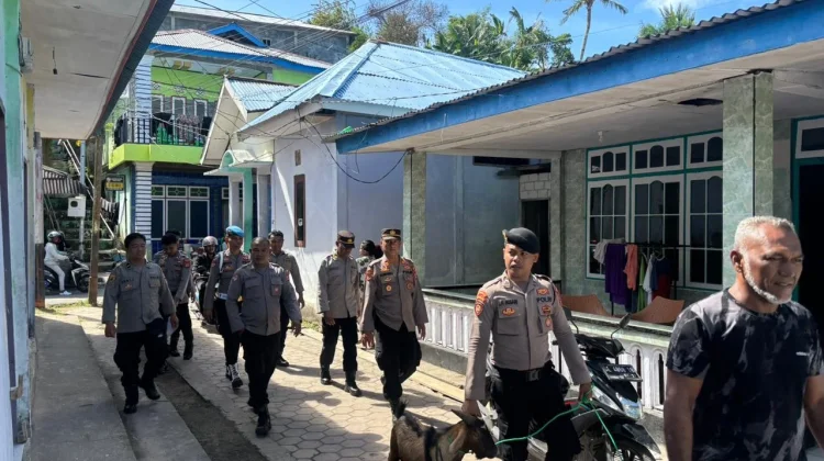 Empat Masjid Terima Hewan Qurban Dari Polres Tual