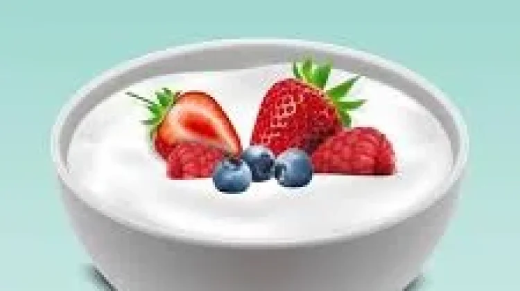 Buah-buahan dan Yogurt,pilihan sehat serapan pagi