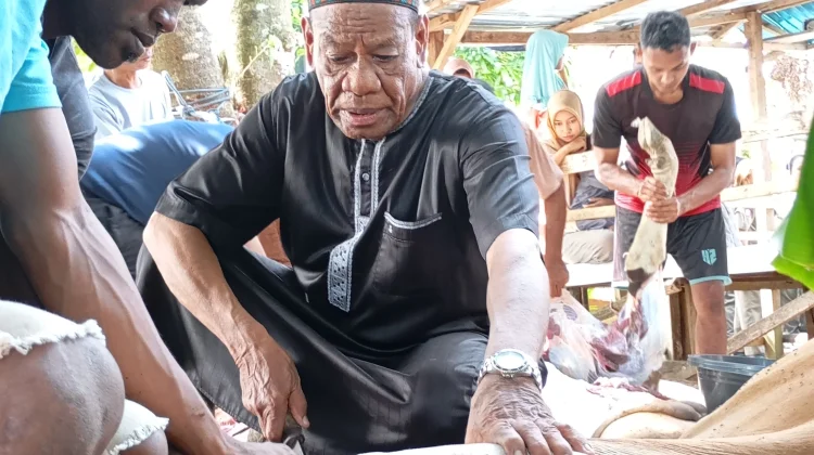 Panitia Hewan Qurban Maluku Tenggara Distribusi Daging Qurban ke 19 Desa