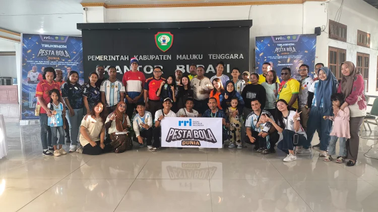 Sepak Bola Menanamkan Budaya Taat Regulasi