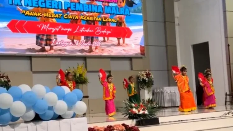 Mengusung Tema Kearifan Lokal, Pelepasan dan Pentas Seni TK Negeri Pembina Langgur