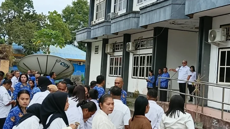 Sidak OPD, Bupati Malra Tekankan Persatuan dan Disiplin ASN