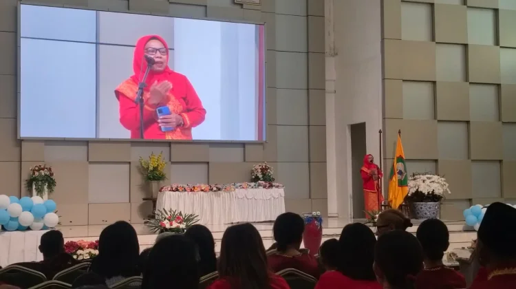 Konsisten Membangun Komunikasi,  Menjadi Daya Tarik Bagi Orang Tua