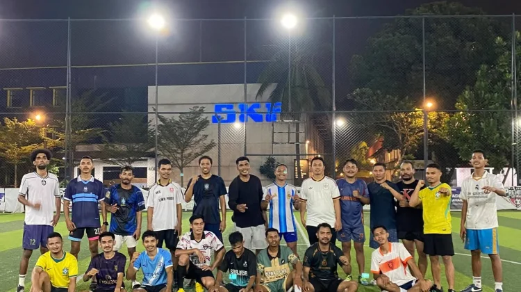Laga Keringat Mendidih Minggu Malam