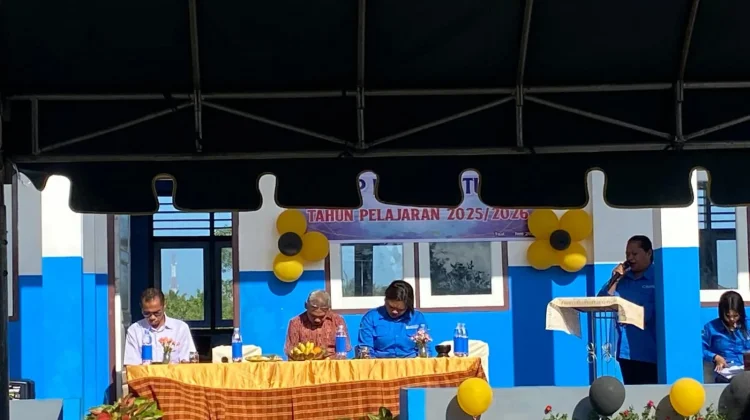 SMP Negeri 13 Tual Luncurkan Aplikasi Gerakan 7 Kebiasaan Anak Indonesia Hebat