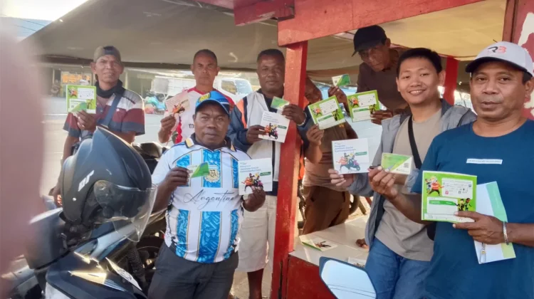 SBSI Gelar Sosialisasi Ketenagakerjaan dan Pembagian Kartu BPJS bagi Para Ojek