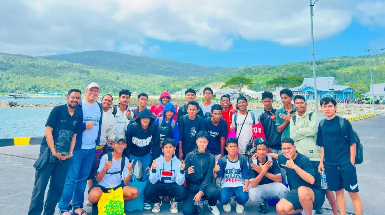 Akademi Futsal St Gregorius Goes to Kei Besar tingkatkan Skill Generasi Muda Kei