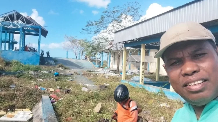 jelang Kunjungan Gakkum DLHK Bersihkan Area TPA IPLT