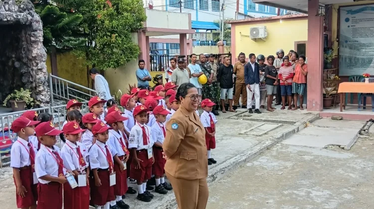 SD Naskat Yos Sudarso 2 Dobo Dukung Gerakan Ayah Antar Anak