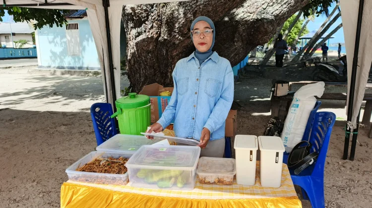 UMKM Nasi Bakar Hanjum Ramaikan Wonderful Sail To Indonesia di Kota Tual