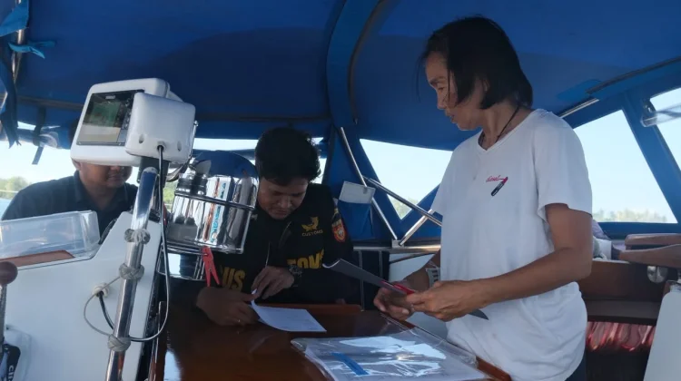 Bea Cukai Tual Fasilitasi Impor Sementara Yacht