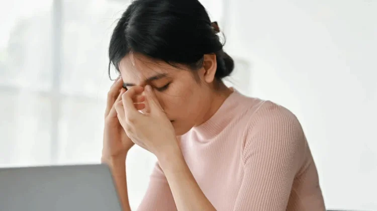 Sering Linglung dan Lupa di Usia Muda? Mengenal Brain Fog dan Cara Memulihkan Fokus