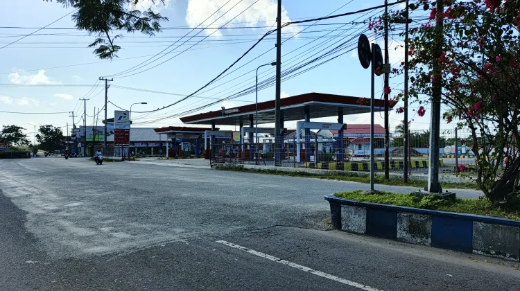 SPBU UN Tual Pastikan Stok Pertalite Aman, Minta Pengawasan Terhadap Penjual Ulang