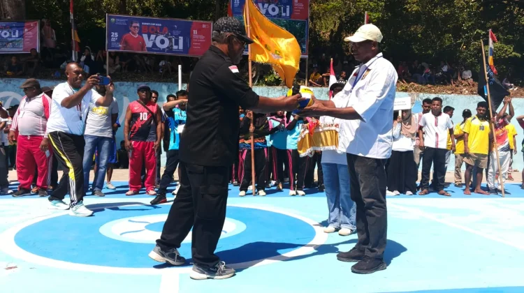 Bupati Malra Tekankan Fair Play dalam Turnamen Voli Antar-Ohoi