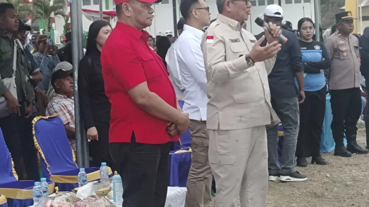 Bupati Malra Tekankan Sportivitas di Laga Voli Weduar-Nerong