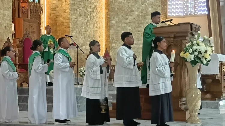 Misa Hari Minggu Biasa XIX Digelar di Gereja Stasi Santo Yosep Dobo dan Kapel Kombas