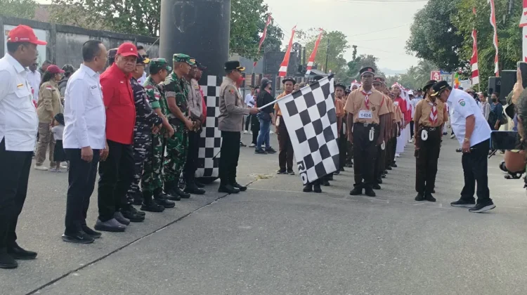 Sebanyak 55 Regu SMP Meriahkan Hari Pertama Gerak Jalan HUT RI di Maluku Tenggara