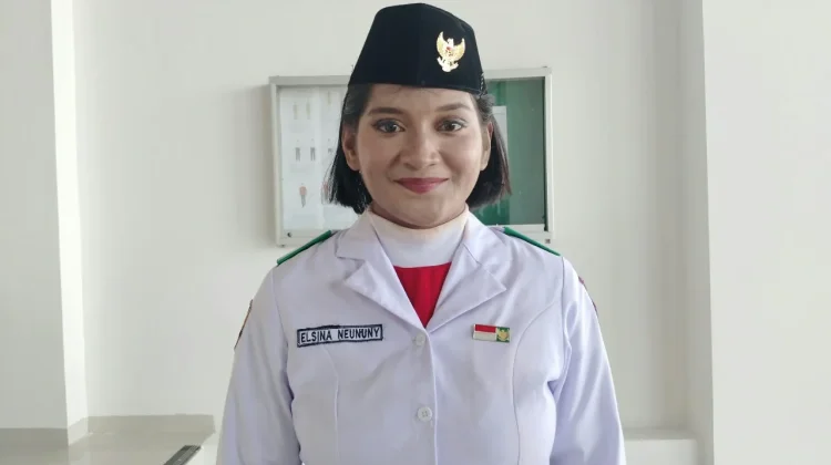 Elsina Neununy, Paskibra Malra yang Bermimpi Menjadi Perawat