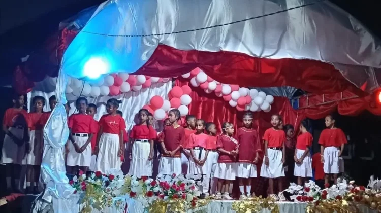 Malam Sentuhan Merah Putih Meriahkan HUT RI Ke-81 di SD Naskat Ohoidertutu.