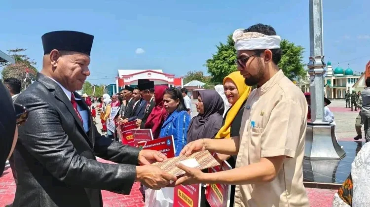 Pemerintah Kota Tual Memberikan Apresiasi Kepada SMA N 5 Tual