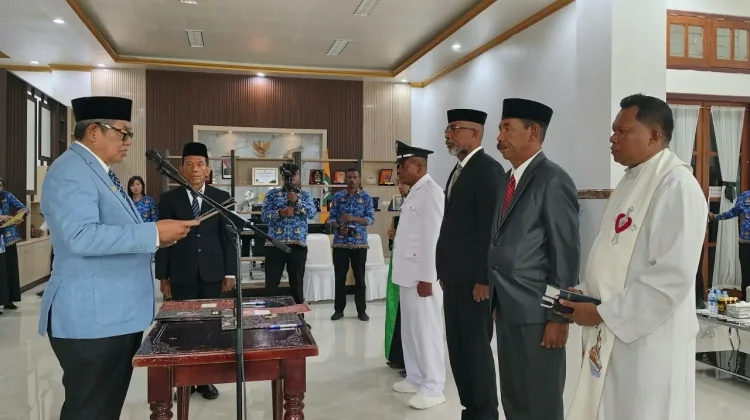 Bupati Malra Lantik Tiga Pejabat, Tekankan Loyalitas dan Kinerja